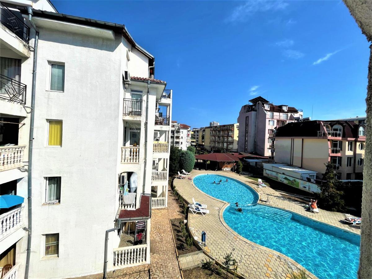 Bravo 5 Holiday Home Sunny Beach Exterior foto